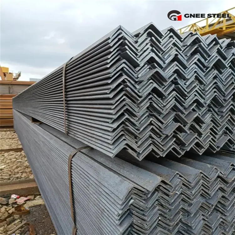 Ángulo de acero A572